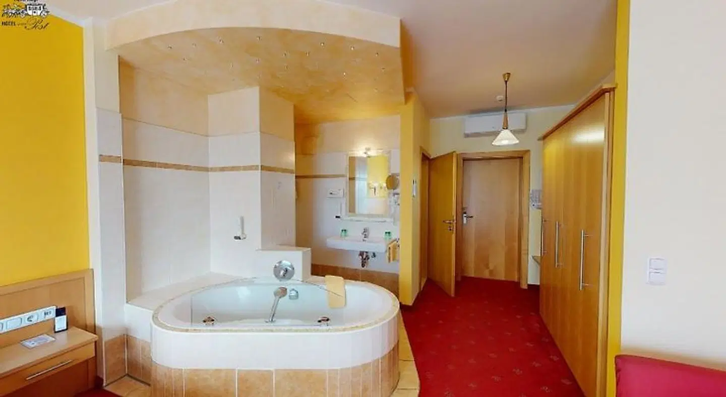 Hotel zur Post Badezimmer