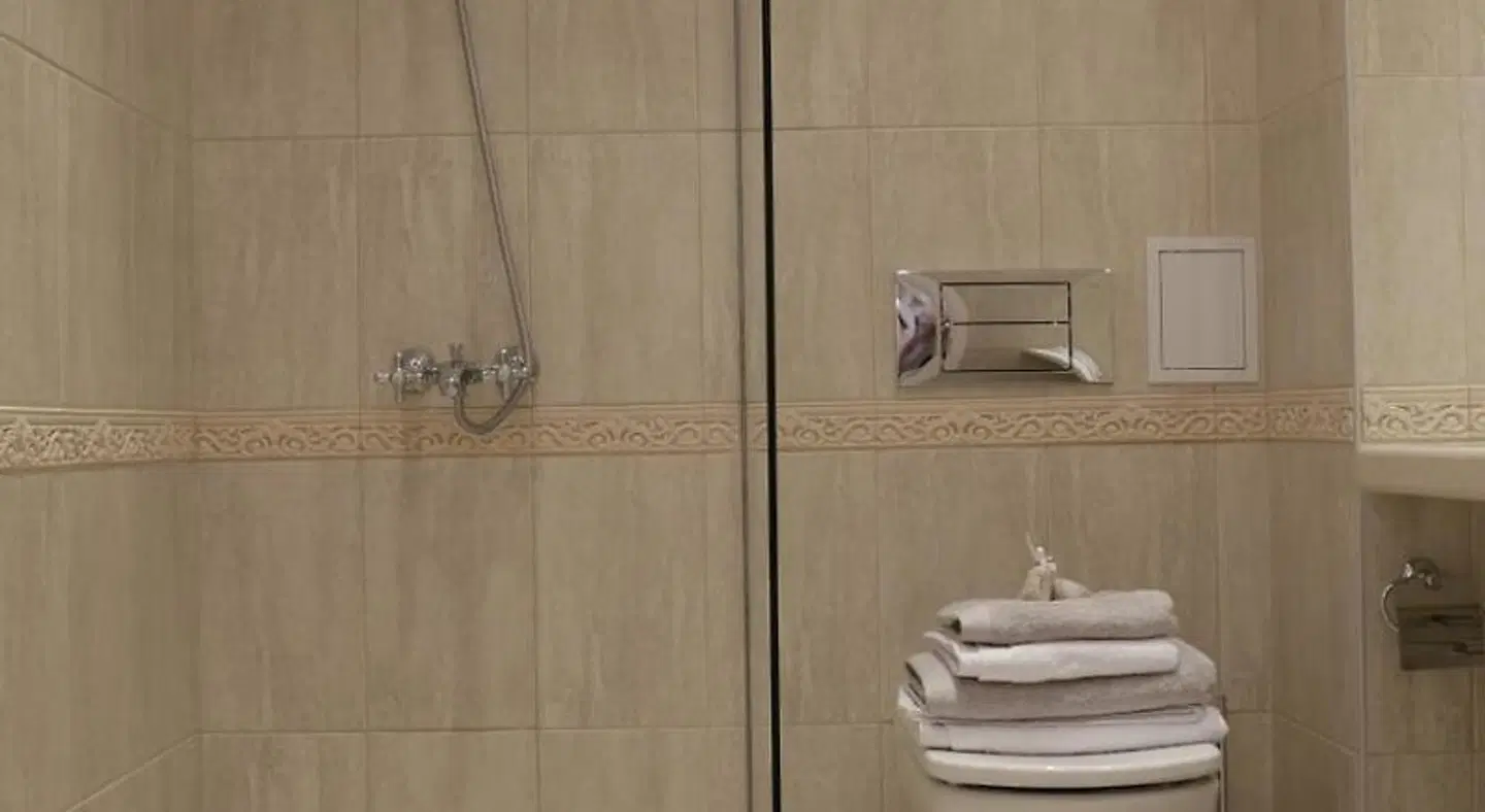 La Mer Apartcomplex Badezimmer