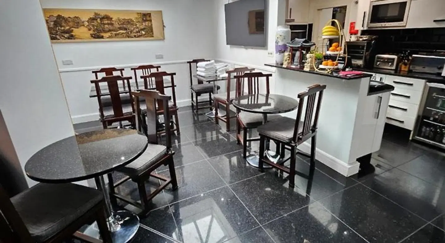 Tower Guest House Bar