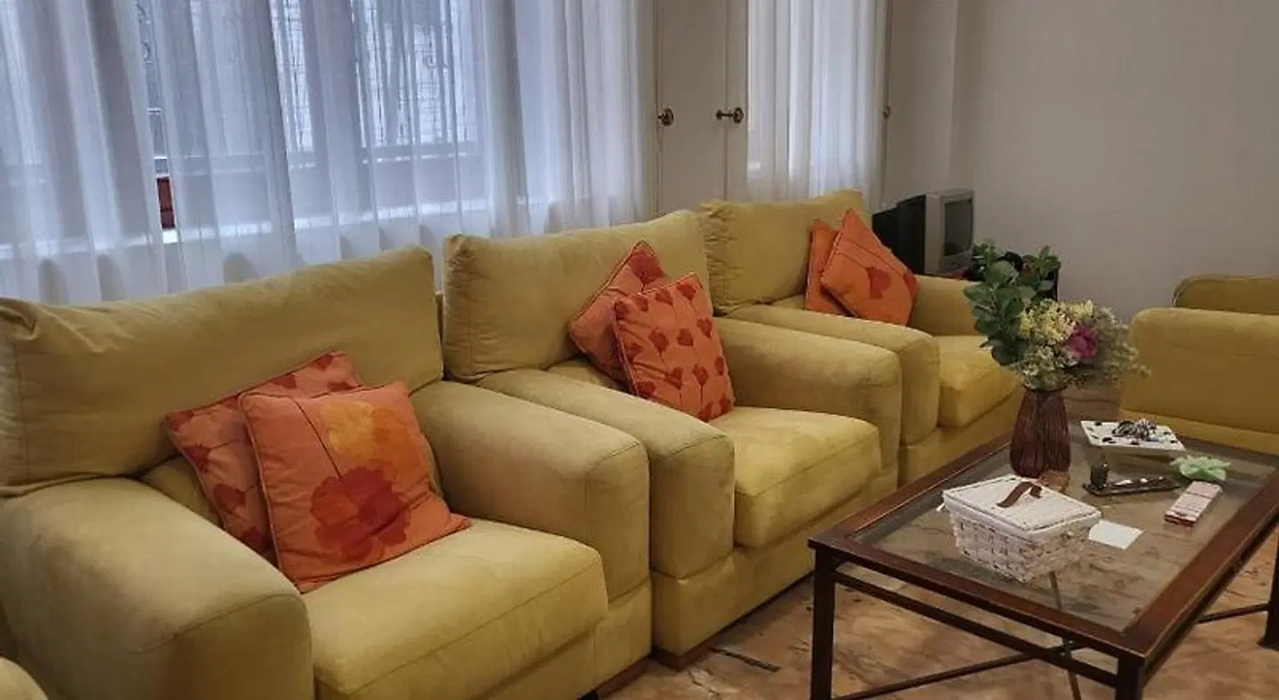 Castilla ROOM_EXAMPLE