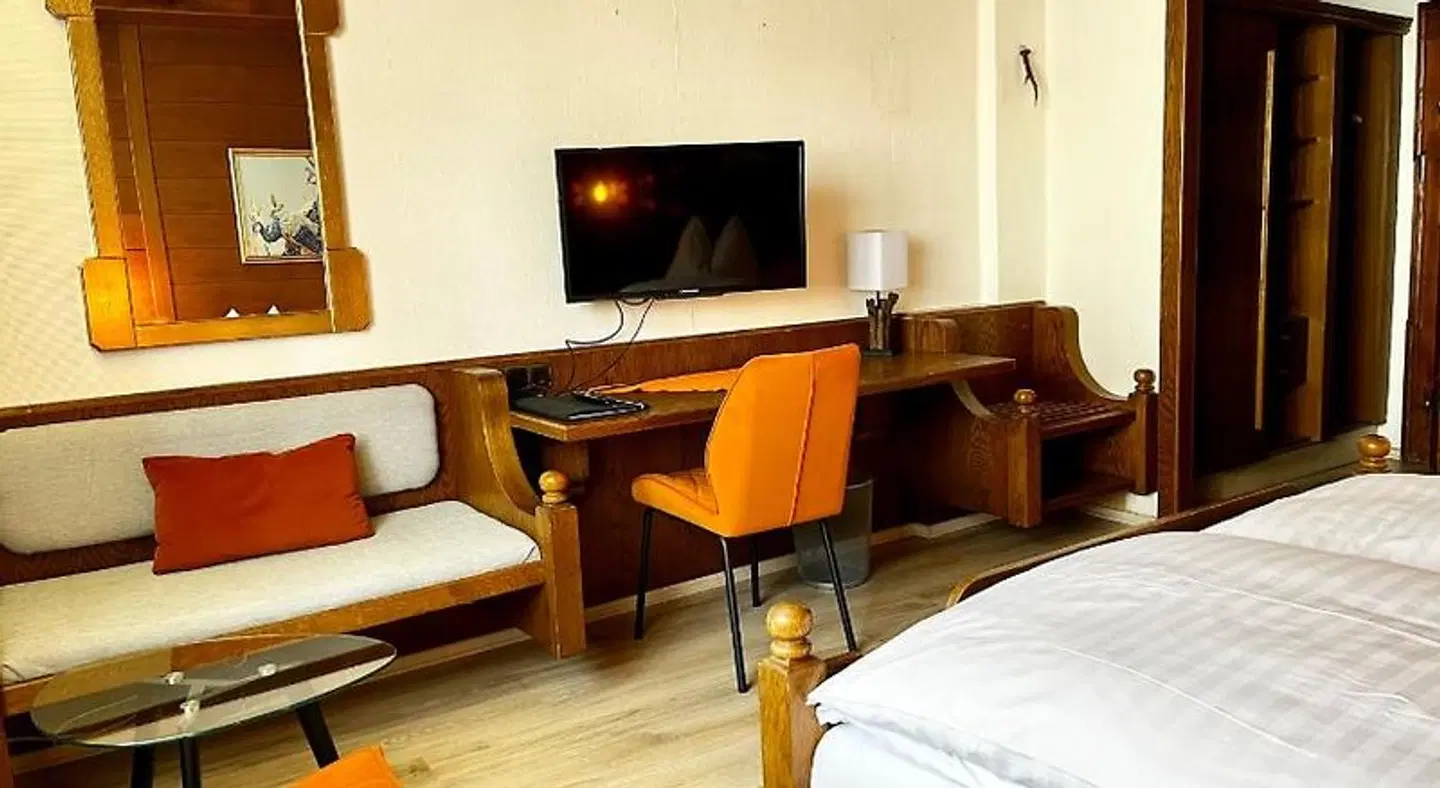 Deim Zum Goldenen Hirschen ROOM_EXAMPLE