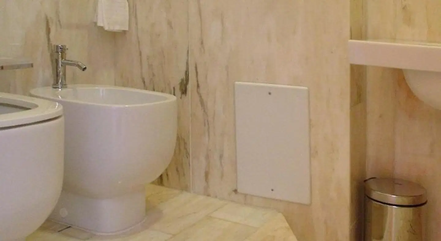 Caracciolo 10 Badezimmer