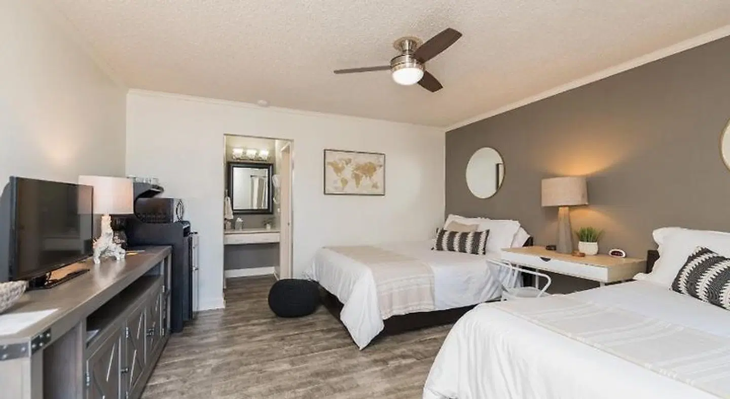 Shell Beach Inn ROOM_EXAMPLE