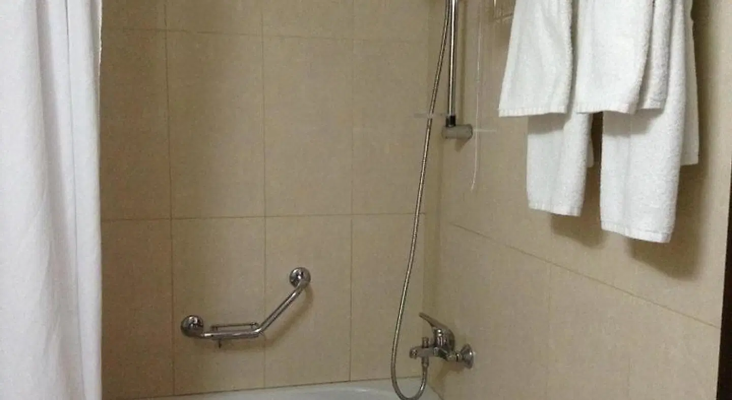 Matoula Beach Hotel Badezimmer