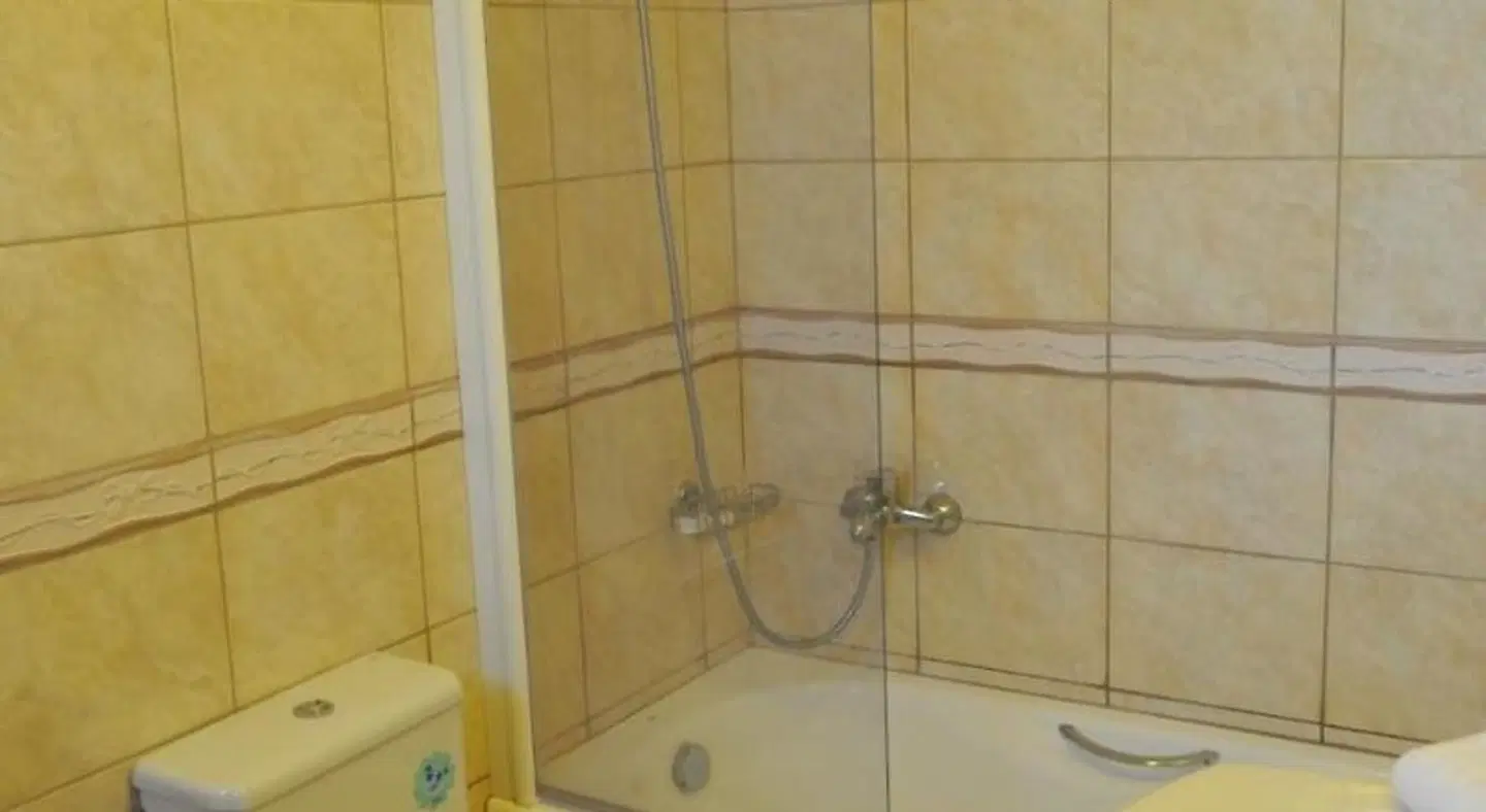 Finiki Plaza Badezimmer