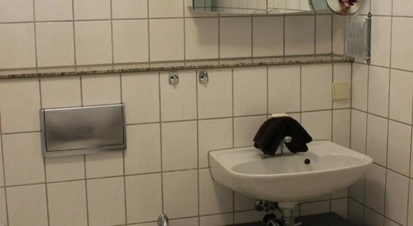 APARTHOTEL 1A Badezimmer