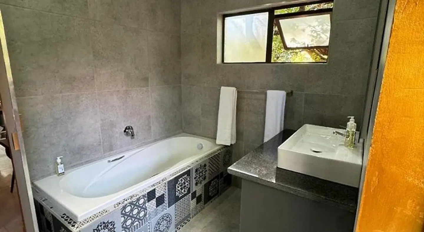 Shangri-La Country Hotel & Spa Badezimmer