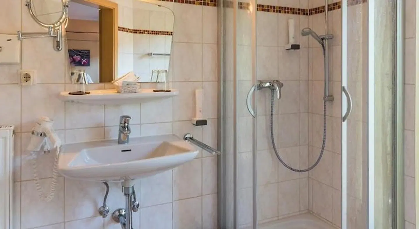 Landhotel Sportalm Badezimmer