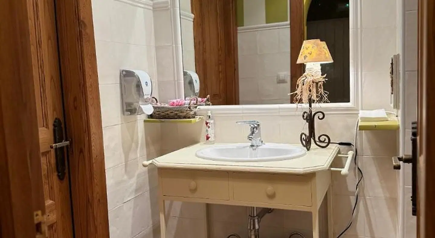 Posada El Corcal de Liébana Badezimmer