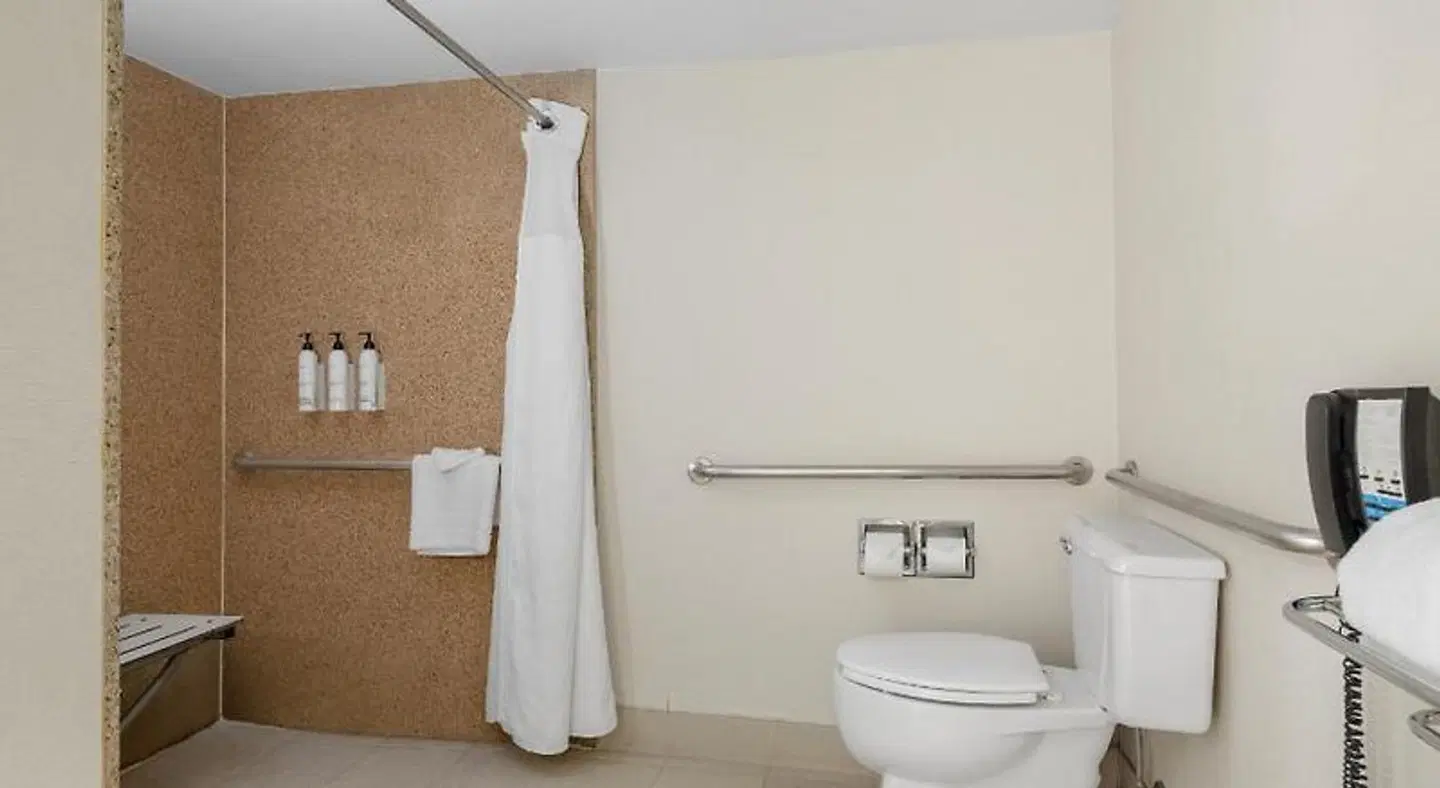 Fairfield Inn & Suites Anaheim Buena Park/Disney North Badezimmer