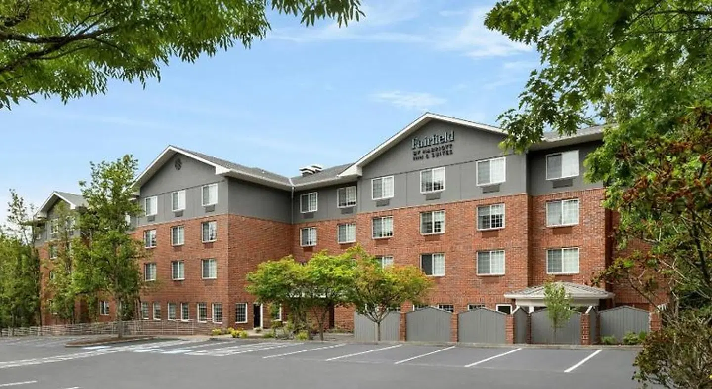 Fairfield Inn & Suites by Marriott Portland South/Lake Oswego EXTERIOR
