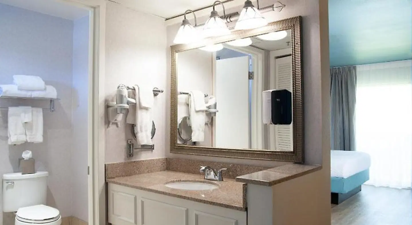 Carlsbad by the Sea Resort Badezimmer