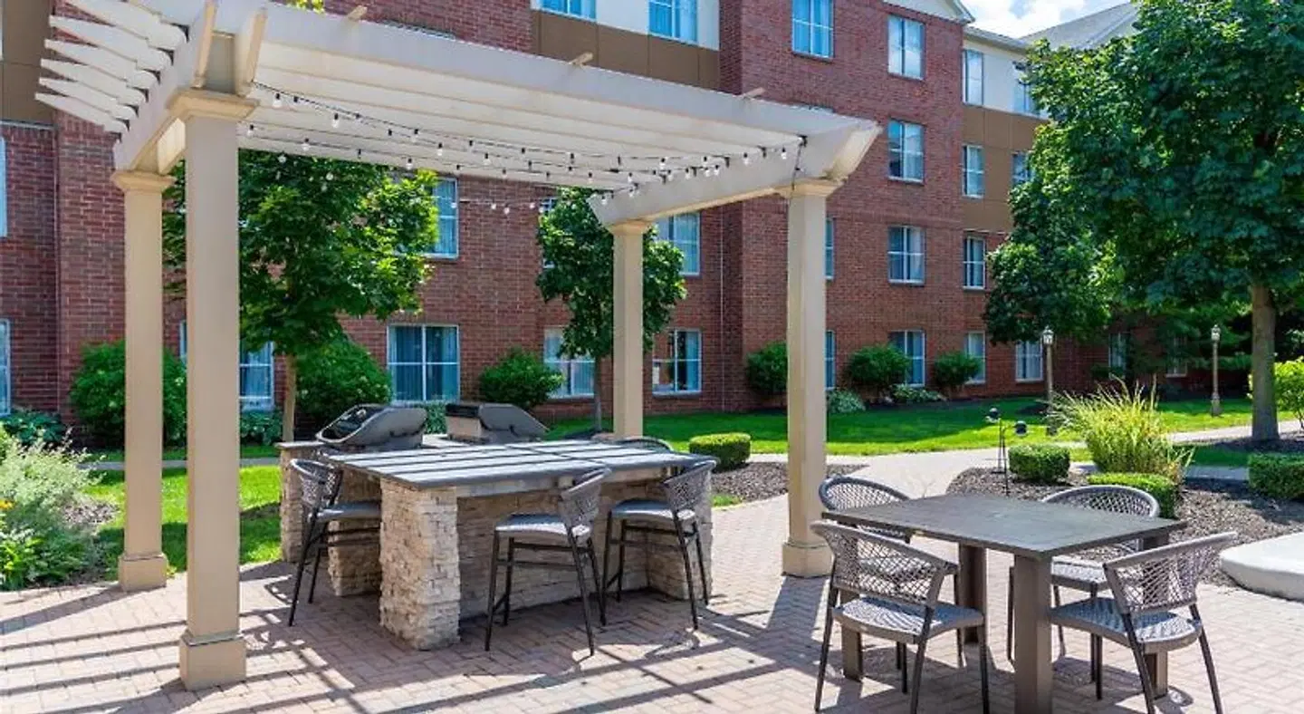 Homewood Suites by Hilton Detroit-Troy Terrasse