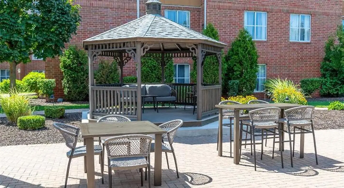 Homewood Suites by Hilton Detroit-Troy Terrasse