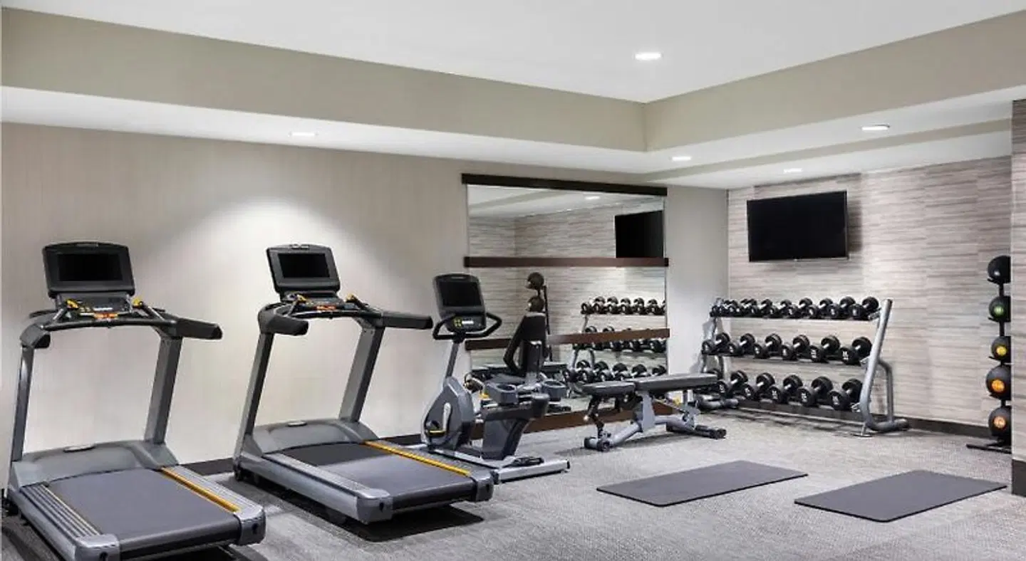 Courtyard by Marriott Bowling Green Convention Center SPORTS_AND_LEISURE