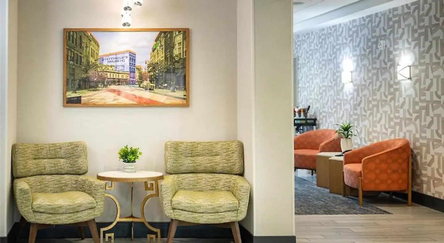 Hampton Inn & Suites La Crosse Downtown LOUNGE_LOBBY