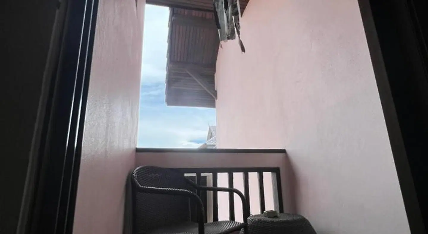 Phathai ROOM_EXAMPLE