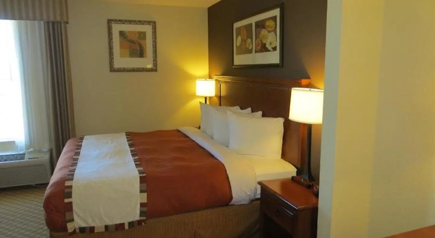Best Western Plus Georgetown Inn & Suites ROOM_EXAMPLE