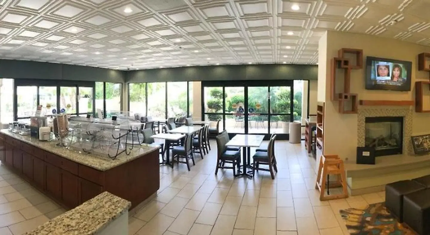 Best Western Plus South Coast Inn LOUNGE_LOBBY