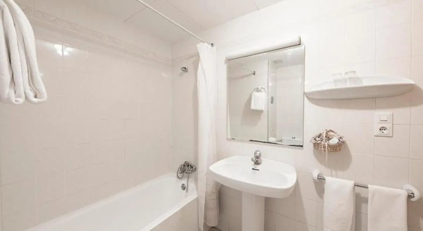 Hotel La Glorieta Badezimmer