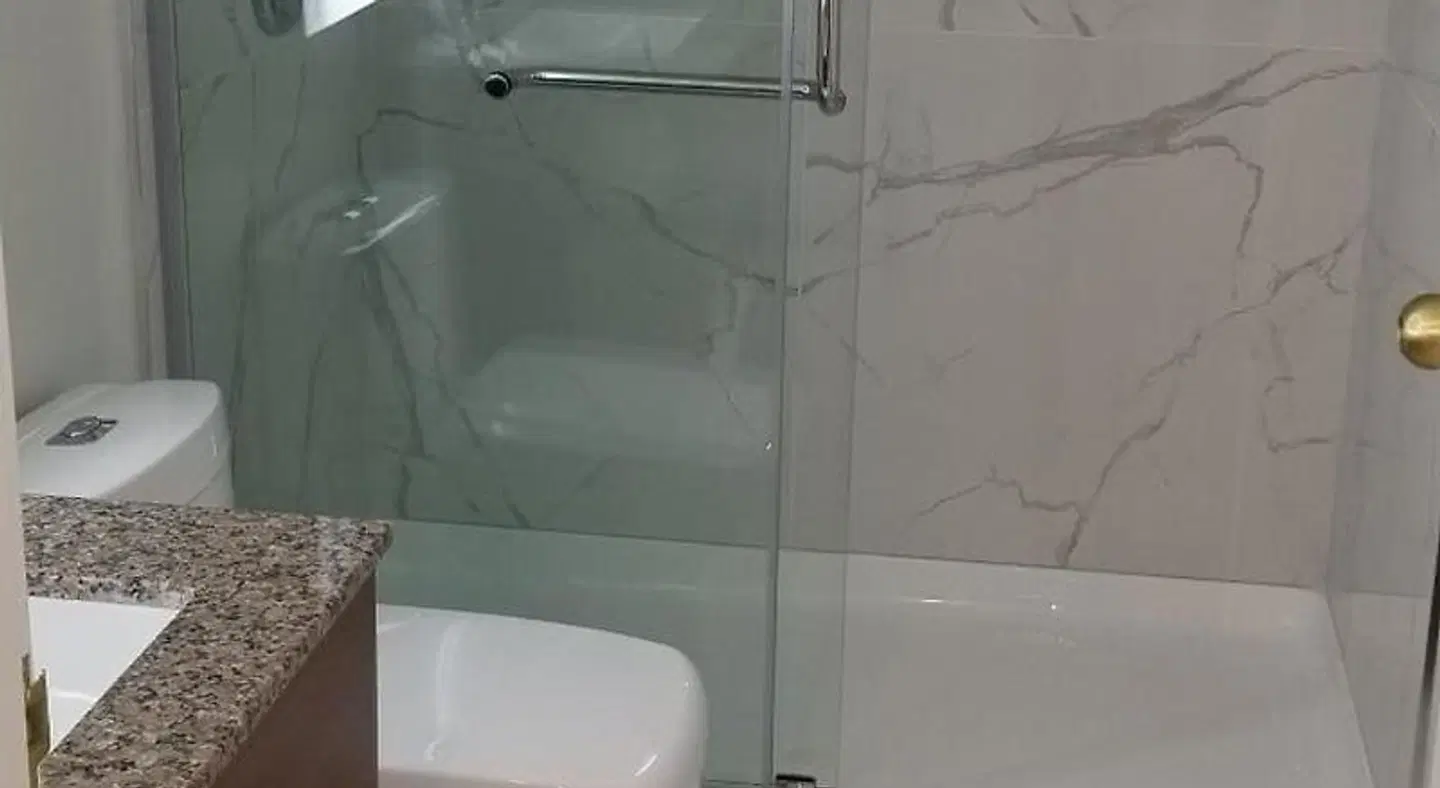 Ramada by Wyndham Miramichi New Brunswick Badezimmer