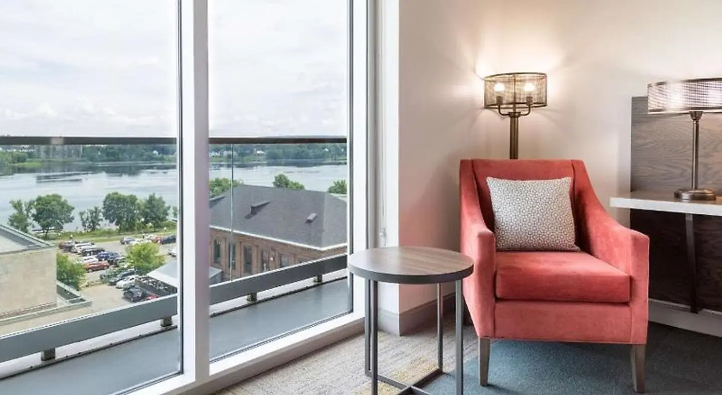 Hilton Garden Inn Fredericton ROOM_EXAMPLE