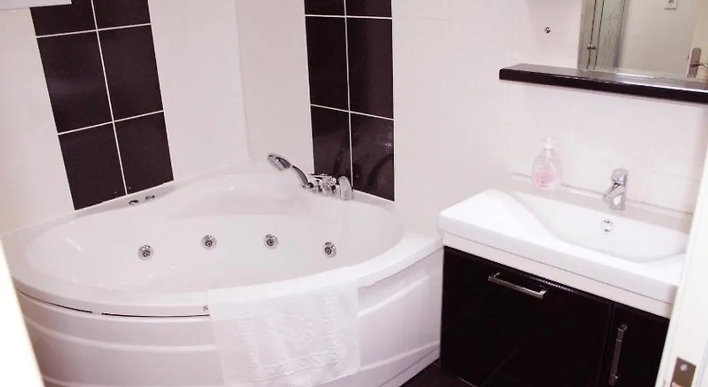 Agora Boutique Hotel & Bistro Badezimmer