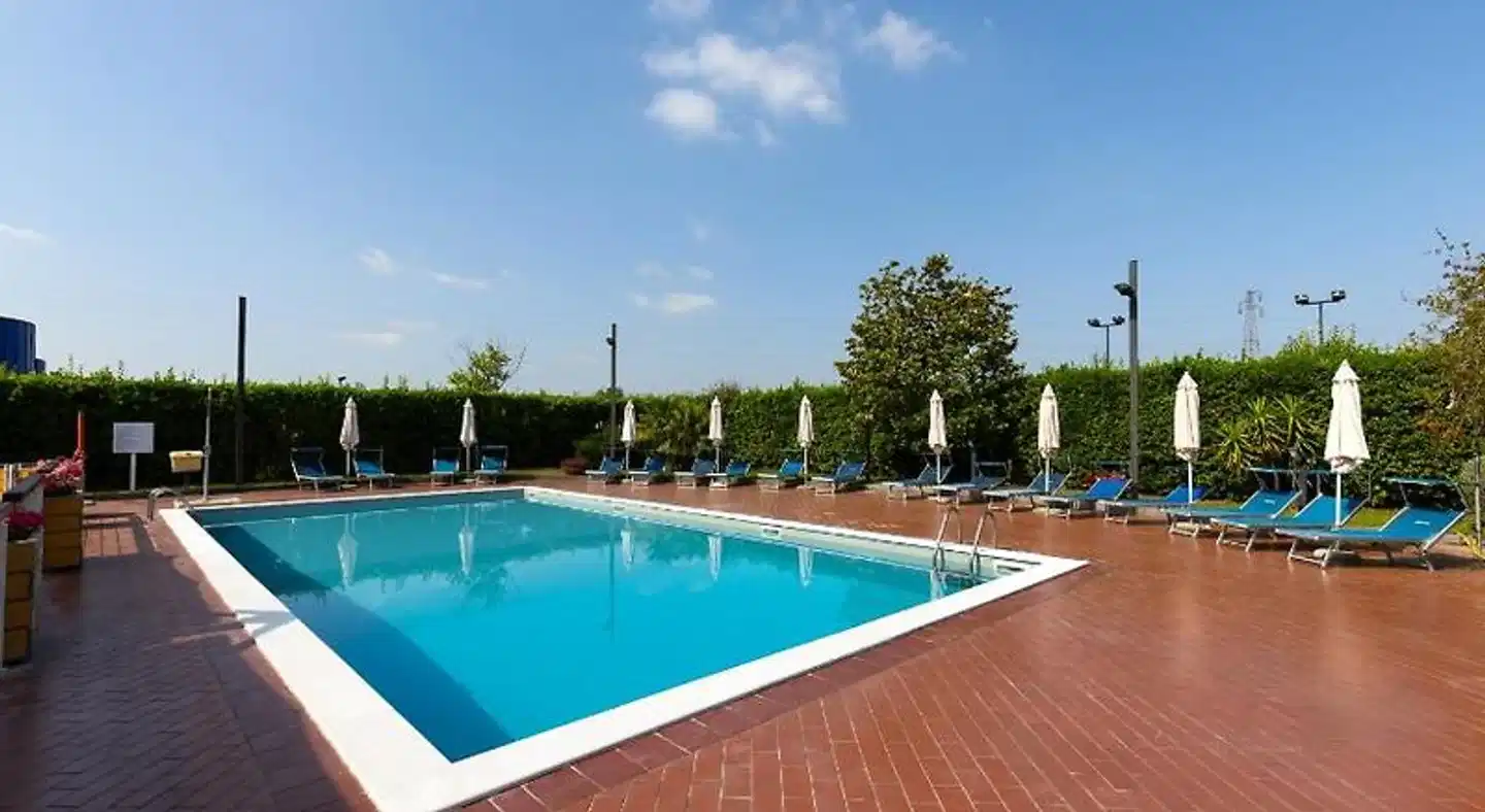 Novotel Caserta Sud Hotel Pool