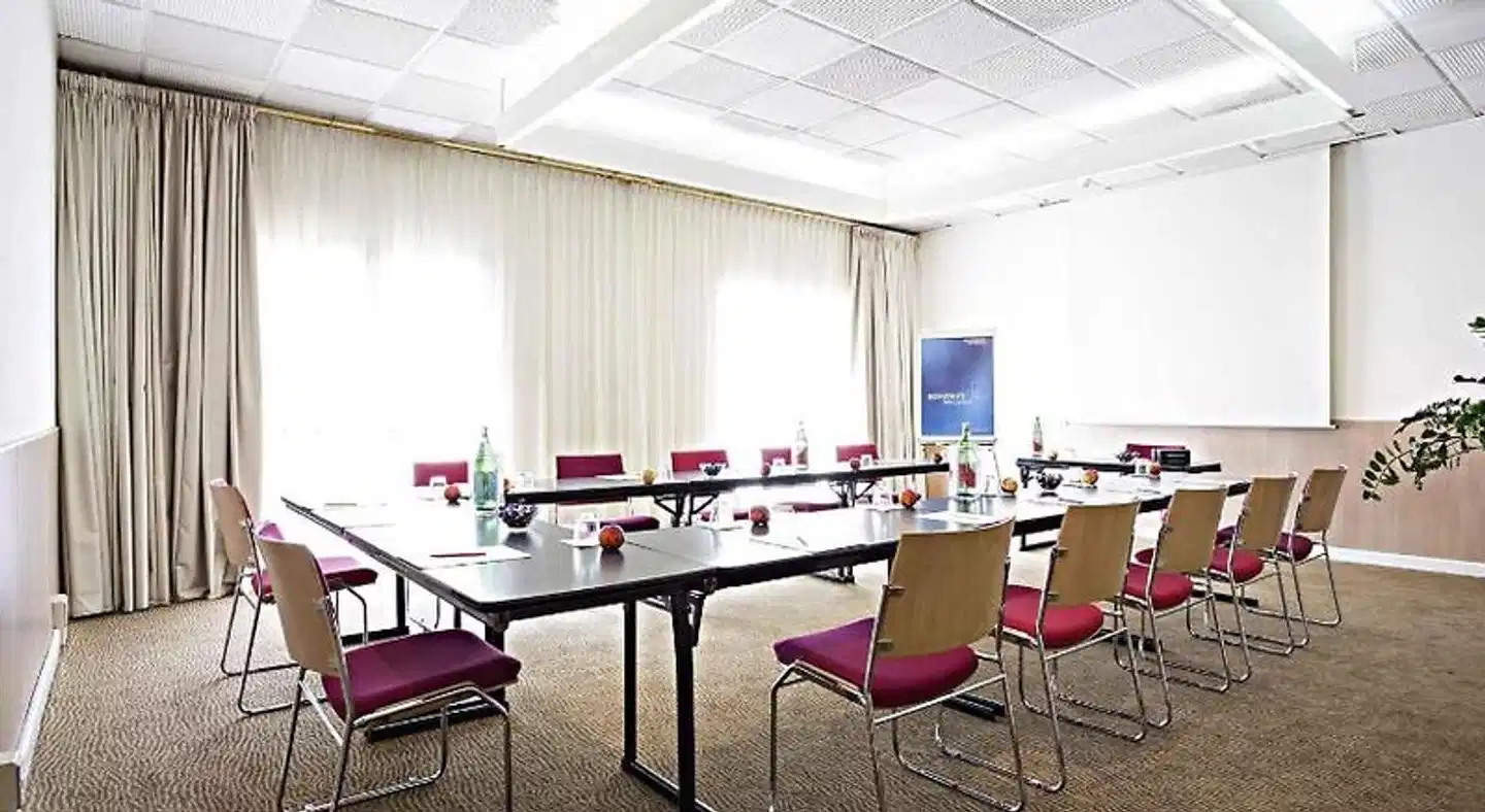 Novotel Caserta Sud Hotel Konferenz