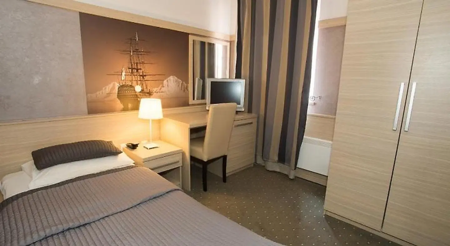 Galija ROOM_EXAMPLE
