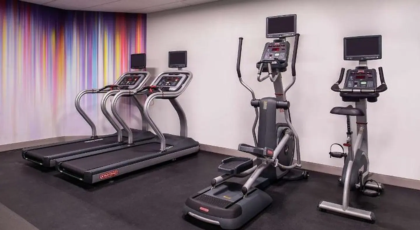 Hilton Garden Inn Kansas City Airport SPORTS_AND_LEISURE