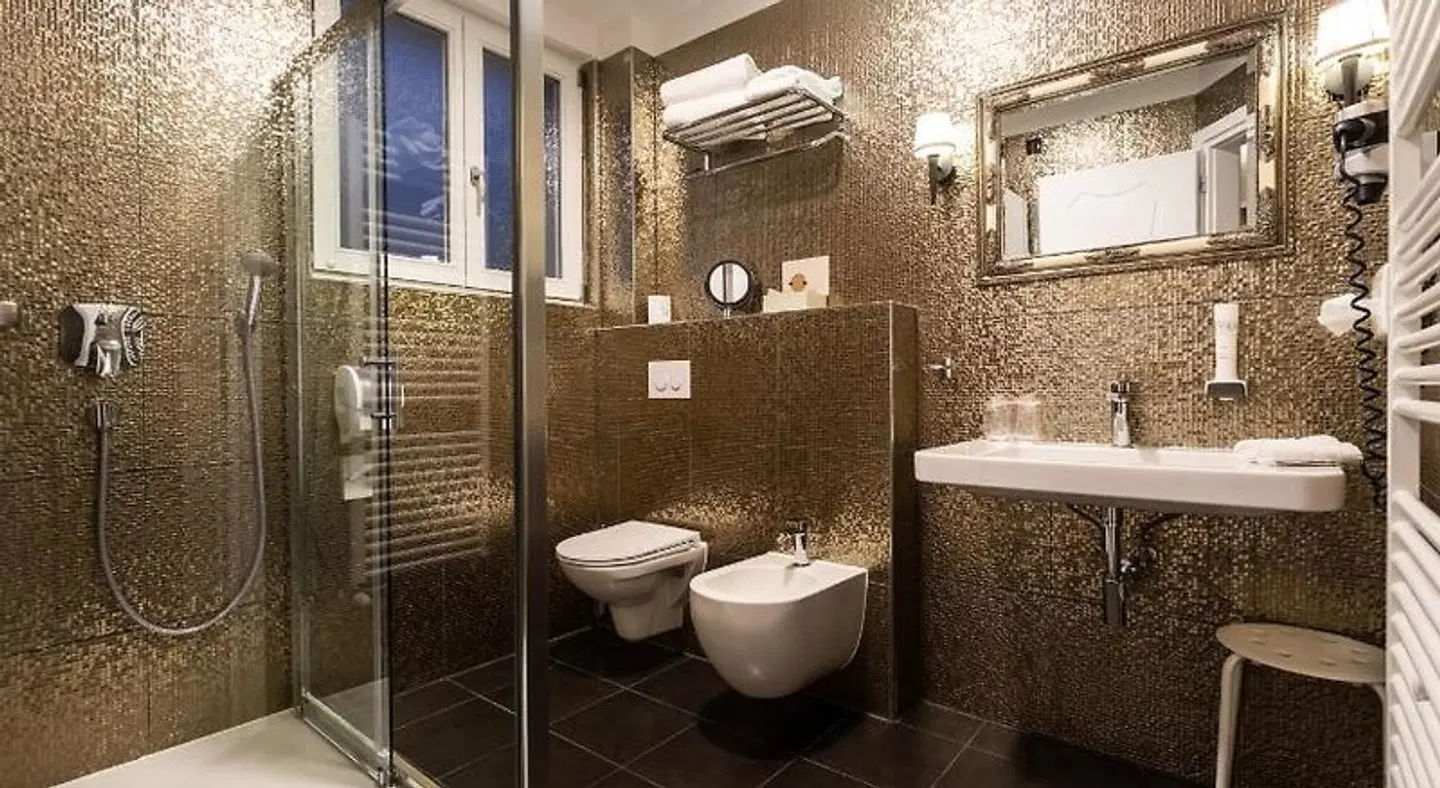 Heritage Forza Badezimmer