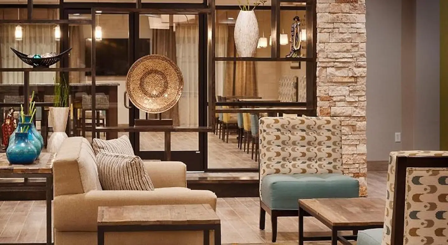 Best Western Plus Inn and Suites ROOM_EXAMPLE