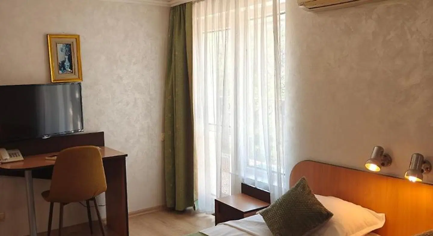 Noviz ROOM_EXAMPLE