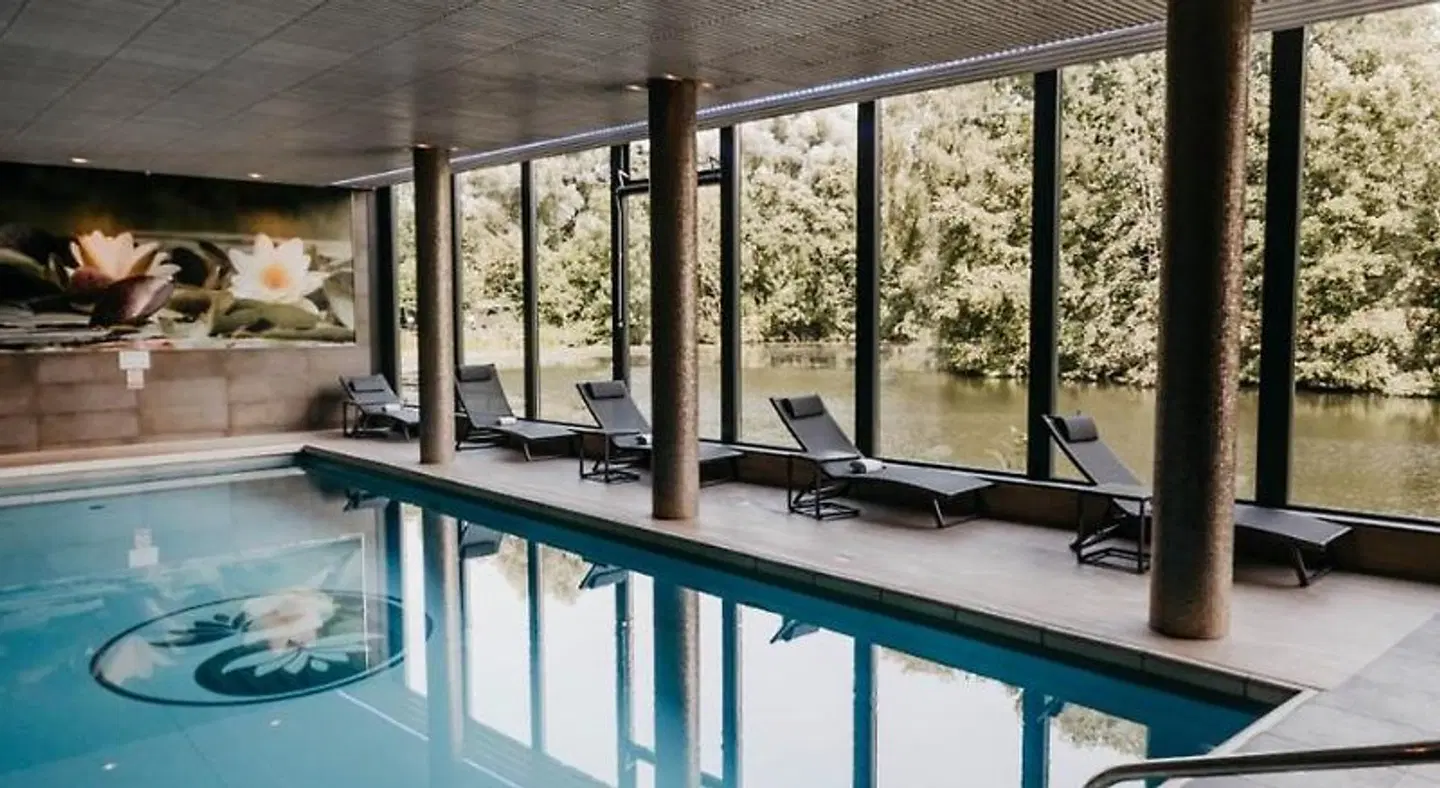 Mitland Hallenbad