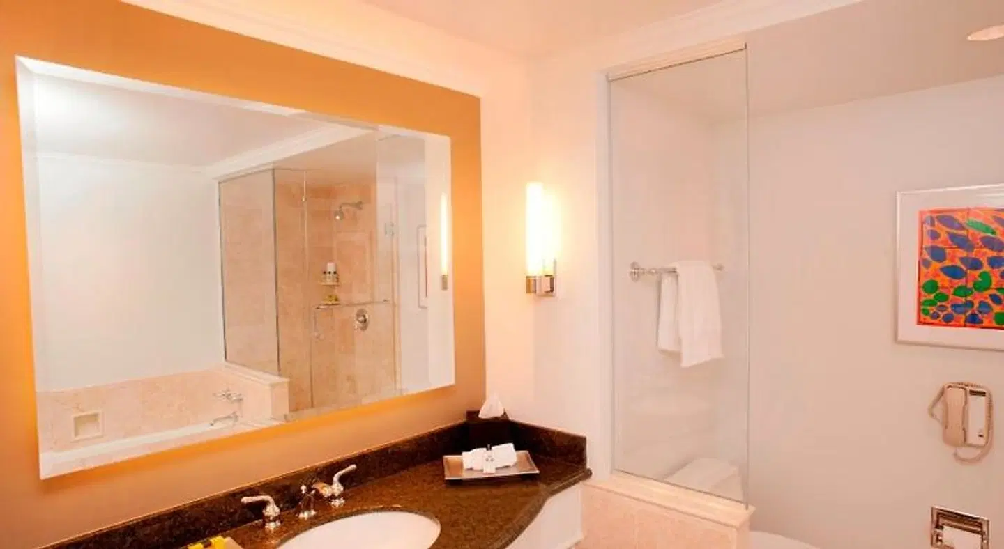 InterContinental Cleveland by IHG Badezimmer