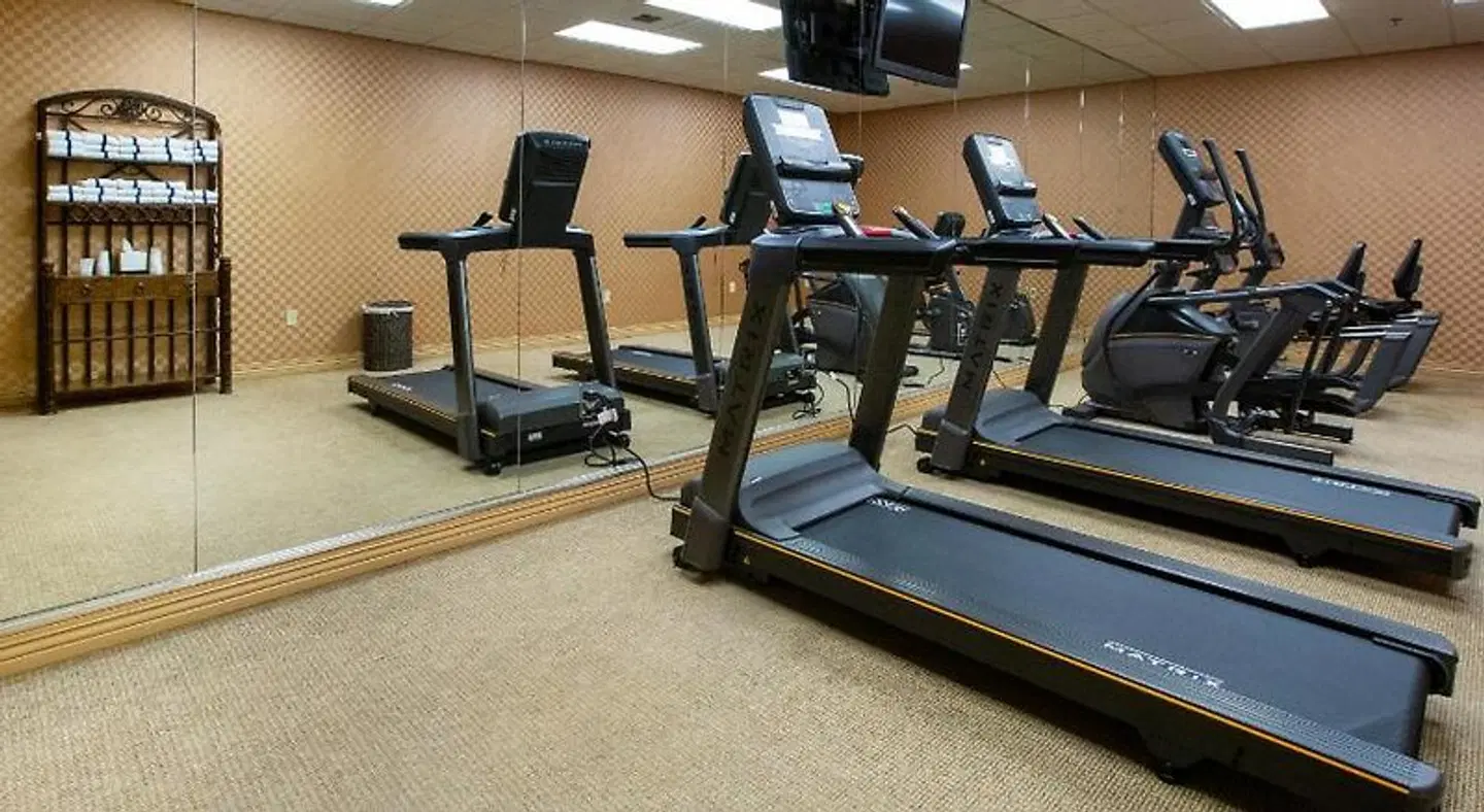 Music Road Hotel SPORTS_AND_LEISURE