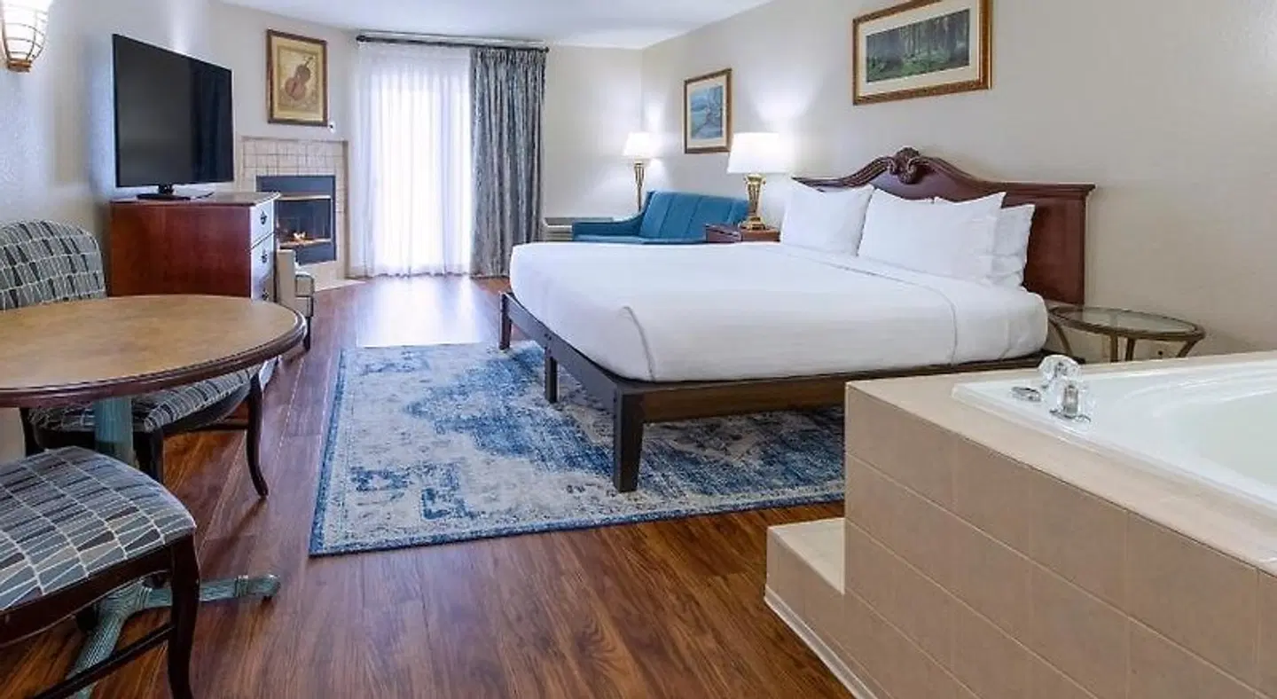 Music Road Hotel ROOM_EXAMPLE