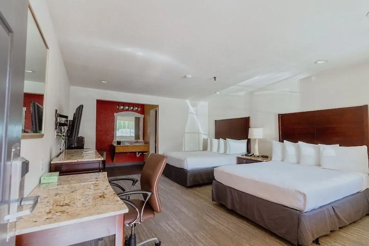Yosemite Inn ROOM_EXAMPLE
