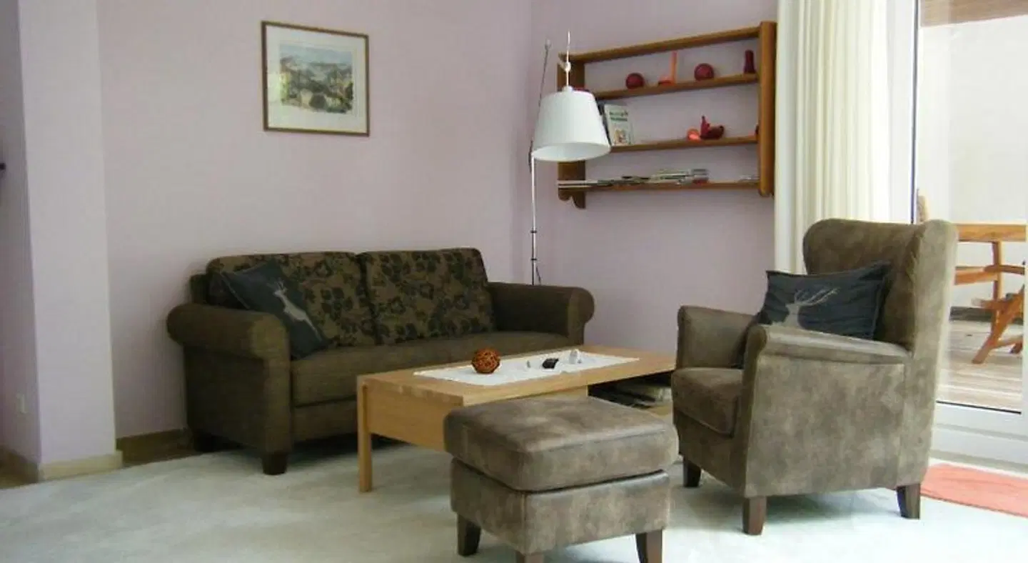 Jagdhaus Wiese Wohnbeispiel