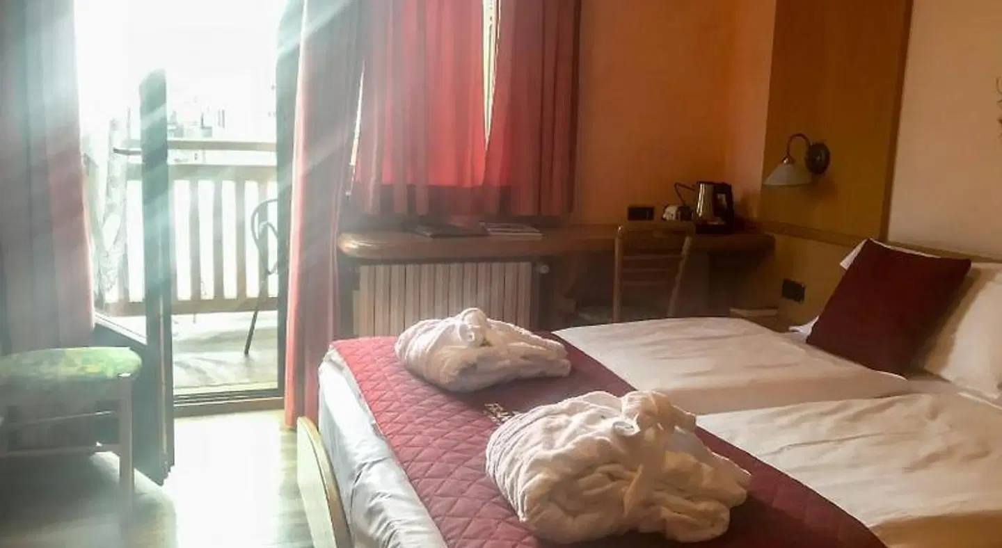 Hotel Francesin ROOM_EXAMPLE
