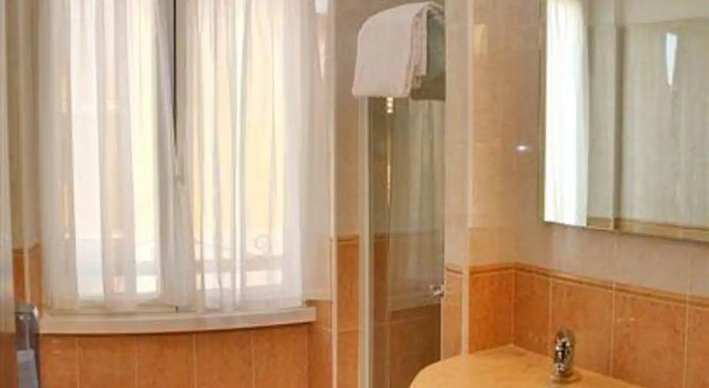 Benaco Garda Badezimmer