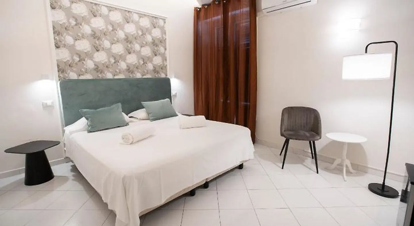 Posta ROOM_EXAMPLE