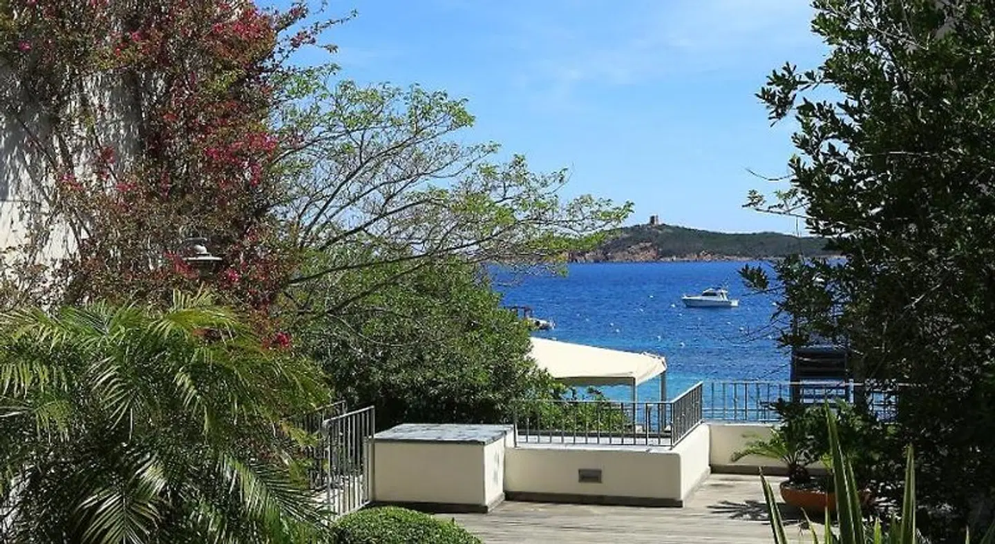 Le Pinarello Hôtel Terrasse