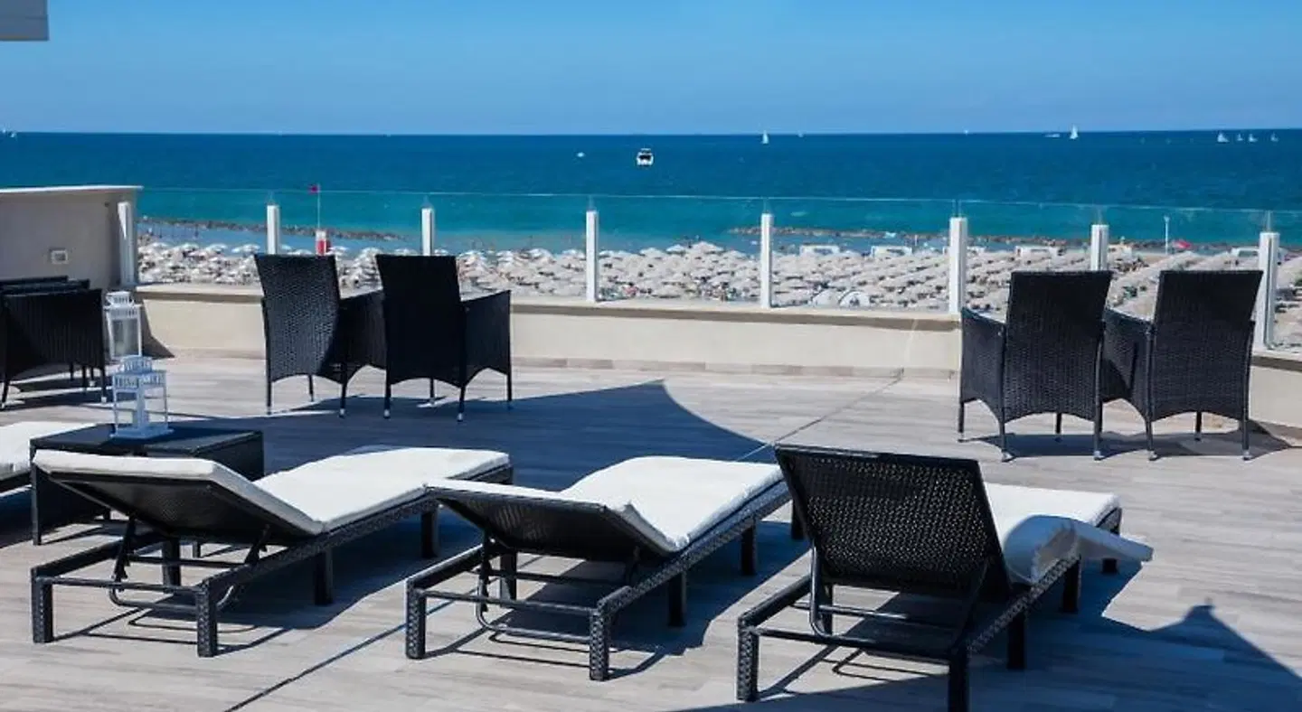 Hotel Baby Terrasse