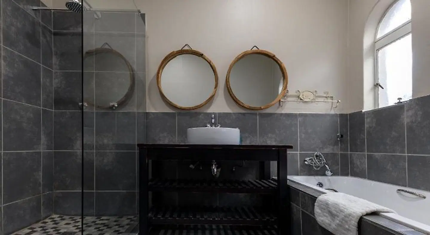 Solo Gracia Guesthouse Badezimmer