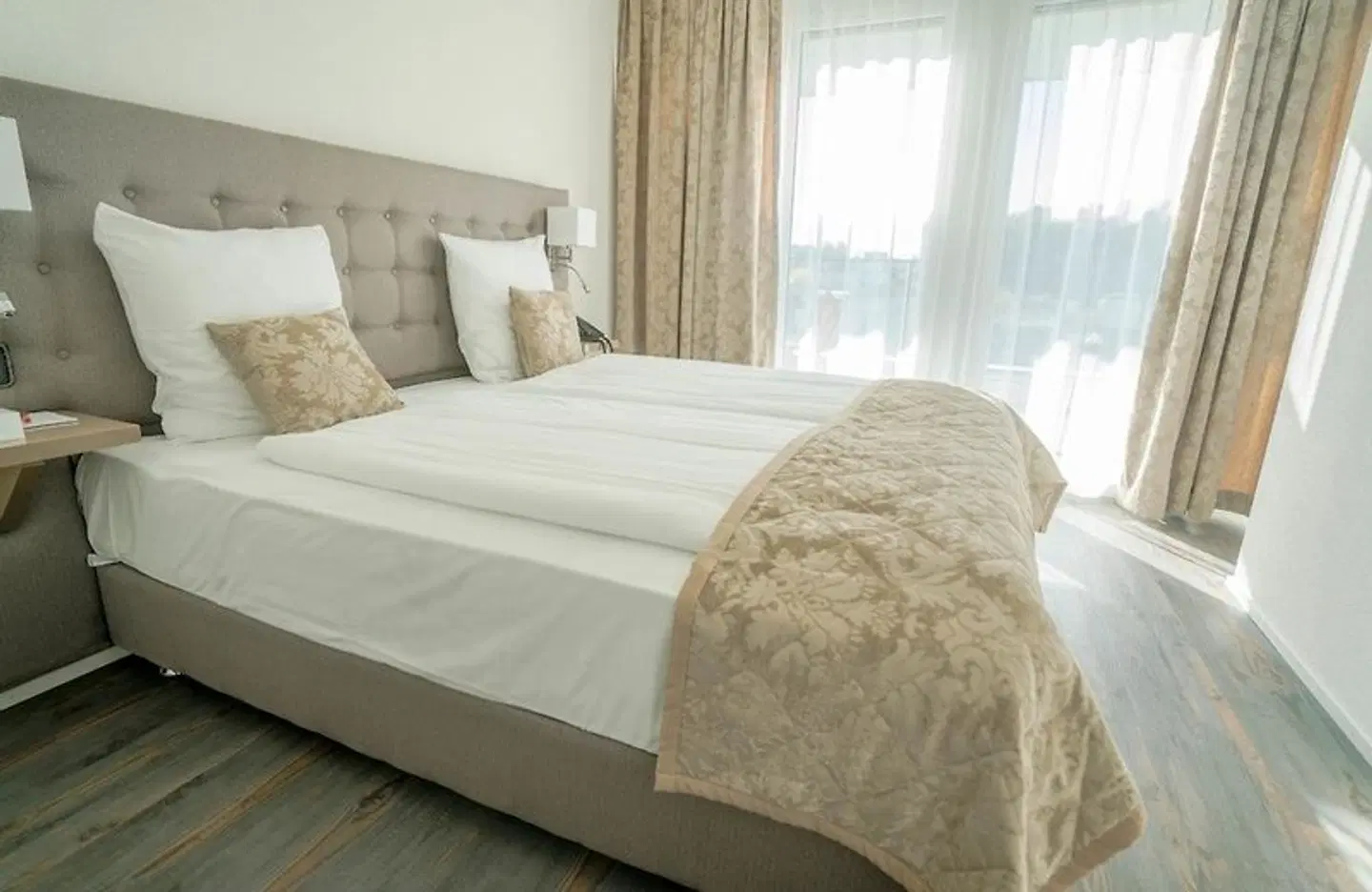 Swiss Star ROOM_EXAMPLE