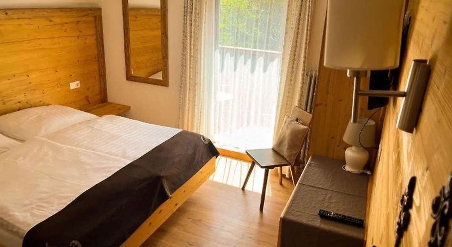 Steinbock ROOM_EXAMPLE