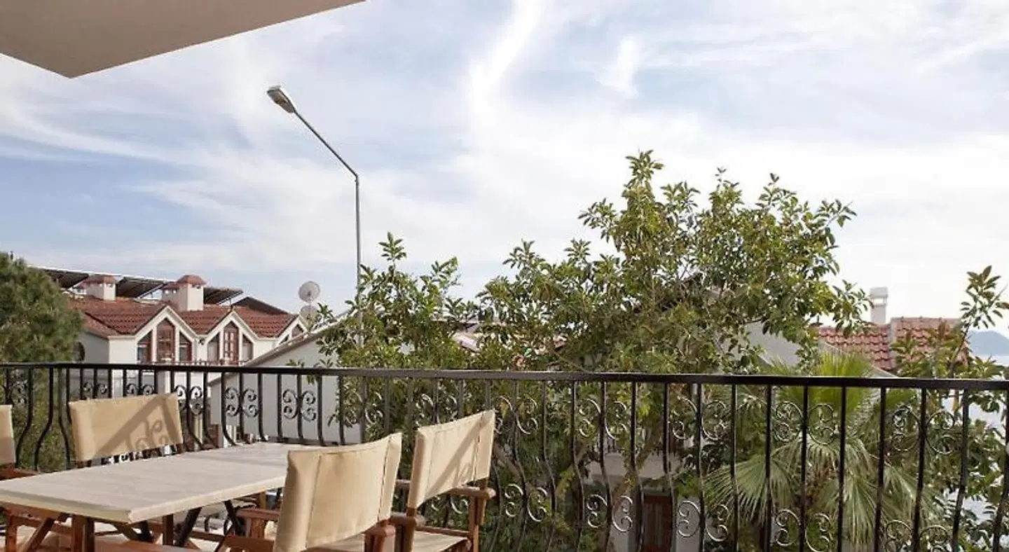 Lantana Aparts Terrasse