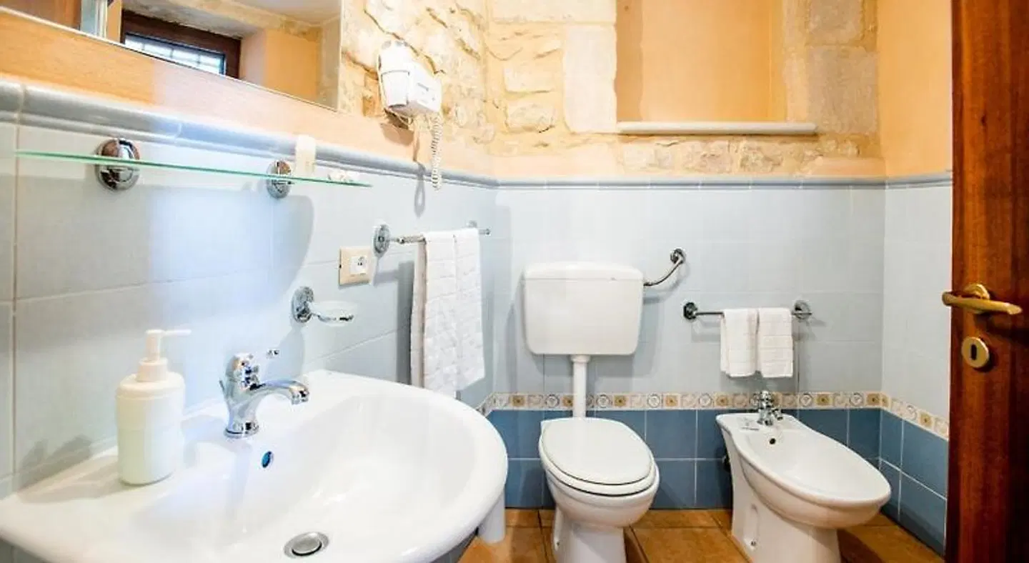 Borgo Monachella Badezimmer